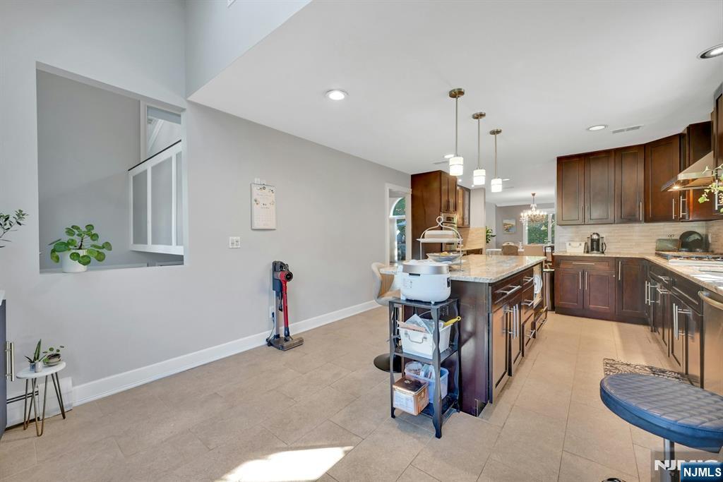 714 Holly Court, Unit 714 Norwood, NJ 07648 - Photo 15 of 44