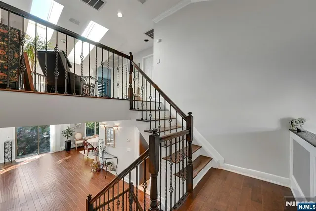 $8,000 | 714 Holly Court, Unit 714, Norwood, NJ 07648