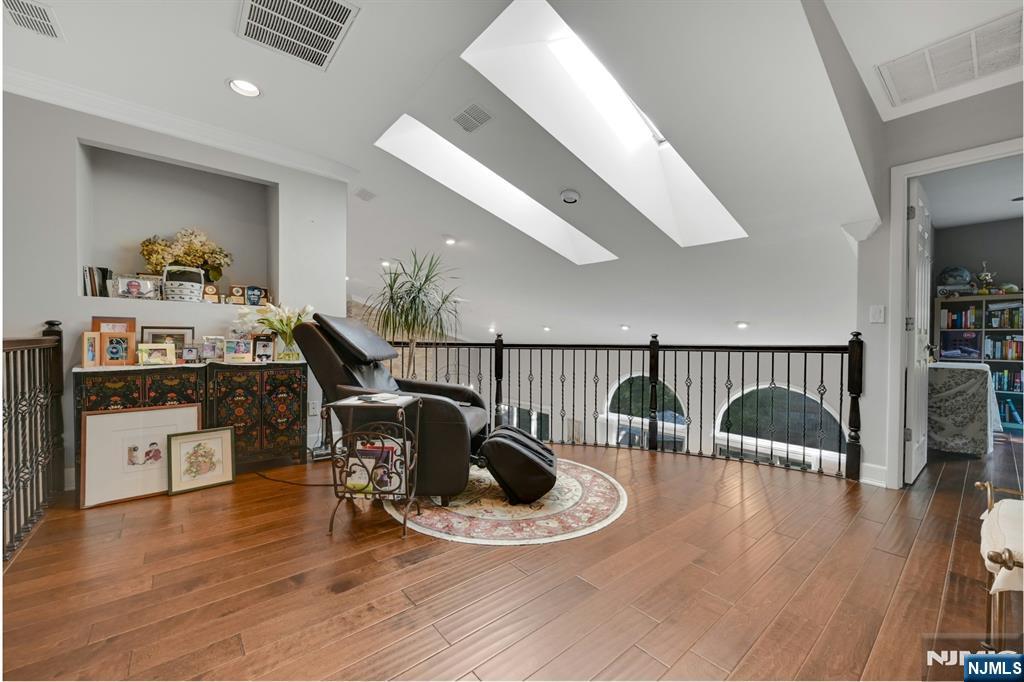 714 Holly Court, Unit 714 Norwood, NJ 07648 - Photo 26 of 44