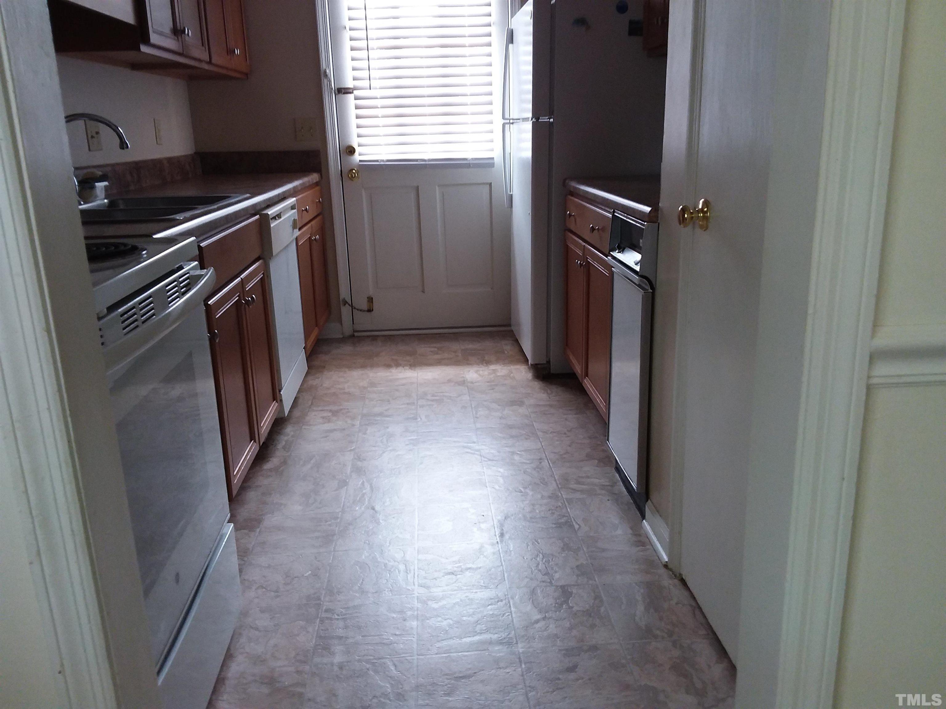 613 Springview Trail Garner, NC 27529 - Photo 7 of 12 Gallery Image 7