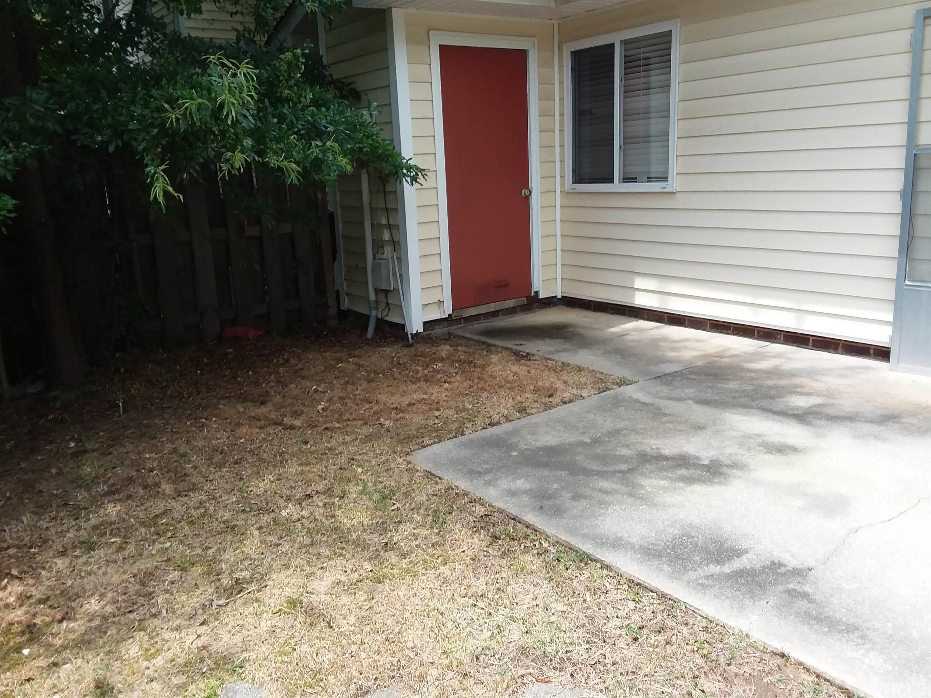 613 Springview Trail Garner, NC 27529 - Photo 8 of 12 Gallery Image 8