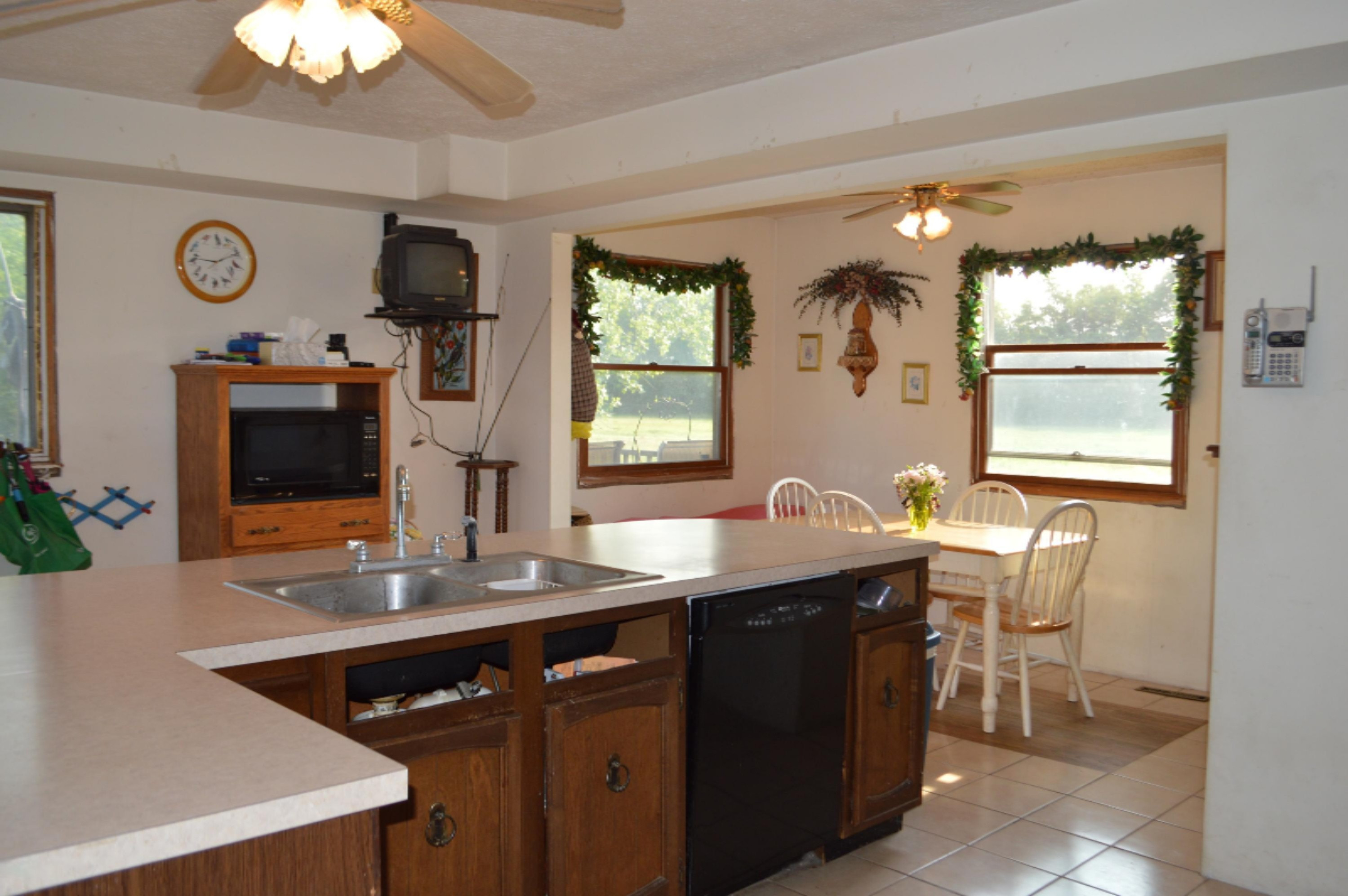 10663 Wilson Road New Buffalo, MI 49117 - Photo 8 of 14 DSC_0319