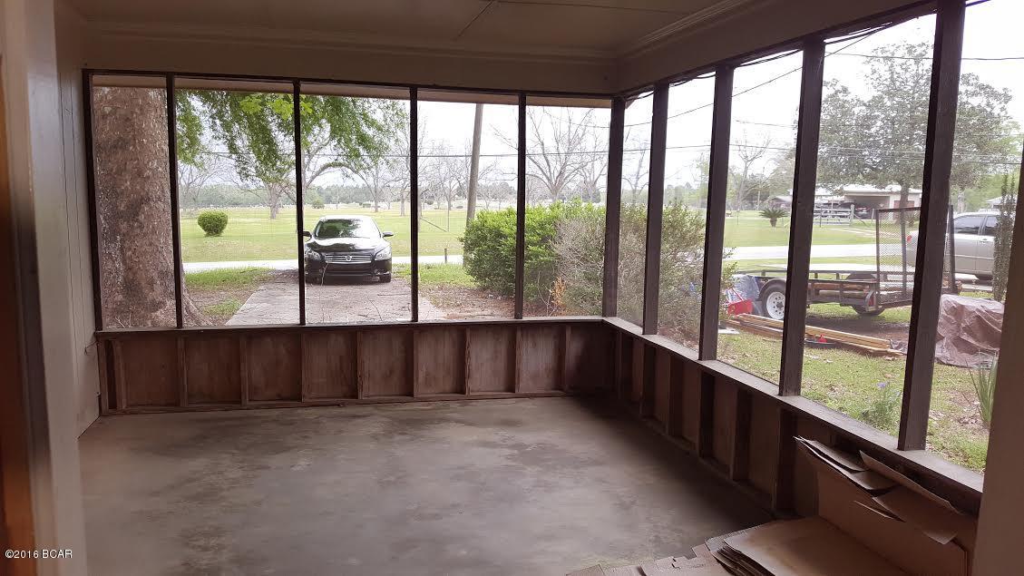 1395 Old Bonifay Road Chipley, FL 32428 - Photo 15 of 19 Gallery Image 15