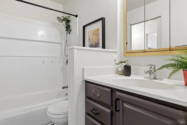 $575,000 | 3552 Shelter Creek Drive, Napa, CA 94558