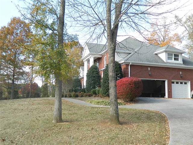 3207 Pugh Road Hermitage, TN 37076 - Photo 2 of 20 3 Car Garage