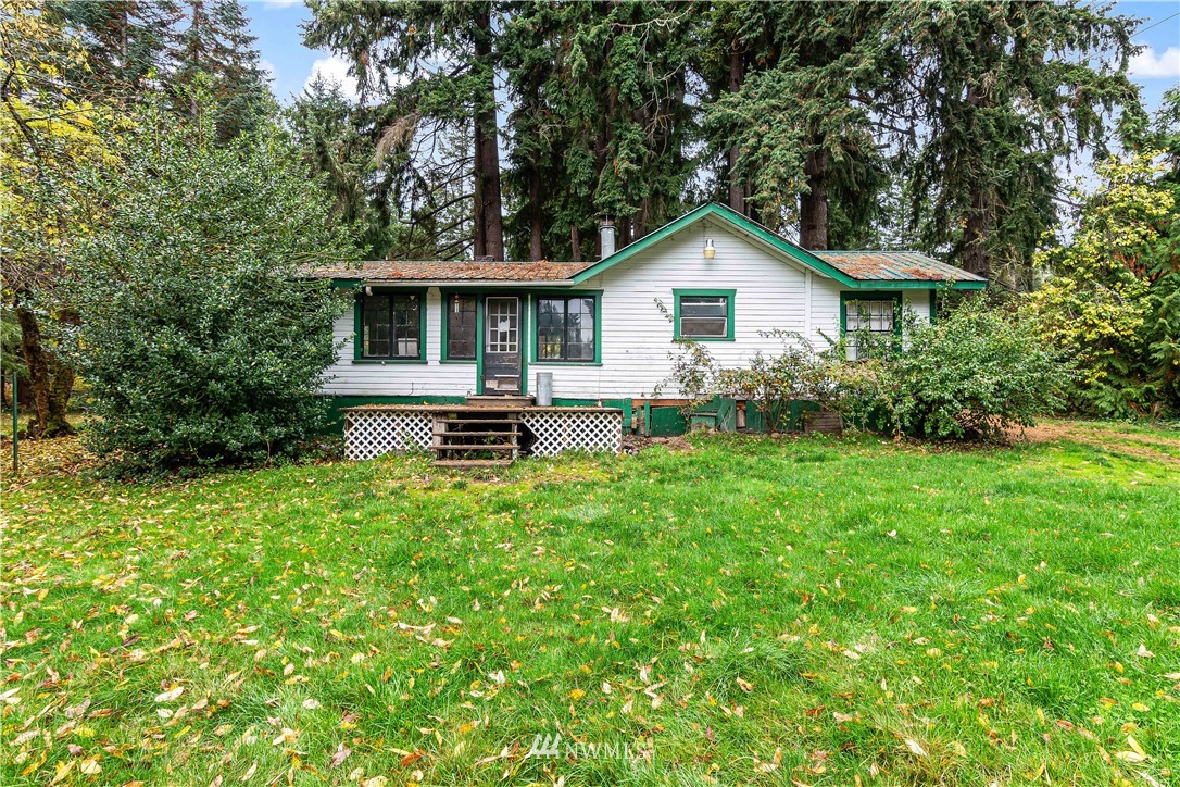 12901 Koeppen Road Southeast Rainier, WA 98576 - Photo 2 of 40 Gallery Image 2