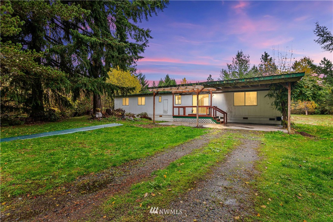 12901 Koeppen Road Southeast Rainier, WA 98576 - Photo 17 of 40 Gallery Image 17