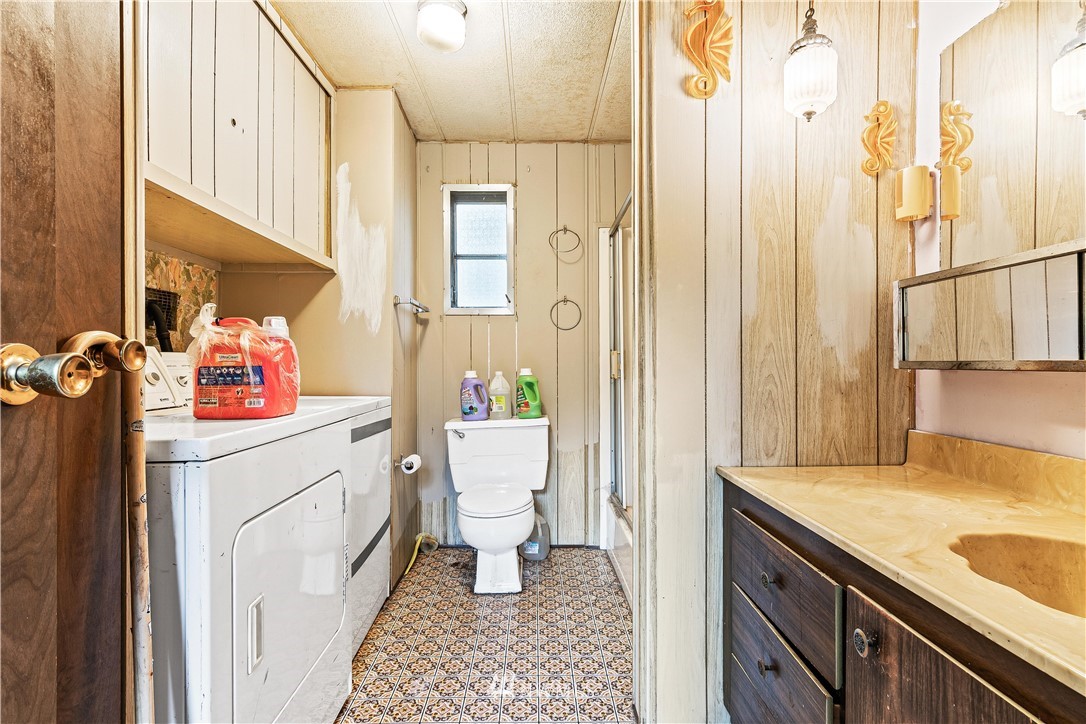 12901 Koeppen Road Southeast Rainier, WA 98576 - Photo 21 of 40 Gallery Image 21