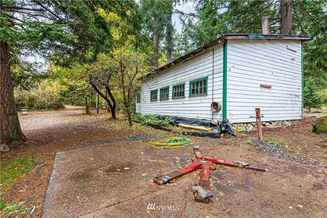 12901 Koeppen Road Southeast Rainier, WA 98576 - Photo 31 of 40 Gallery Image 31
