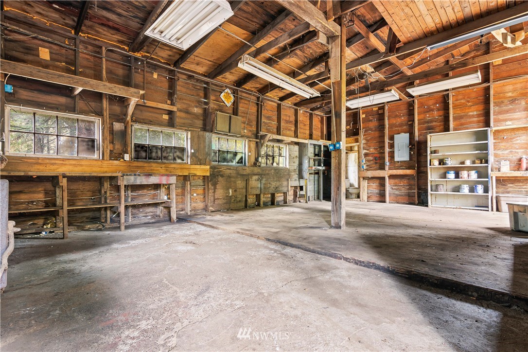 12901 Koeppen Road Southeast Rainier, WA 98576 - Photo 32 of 40 Gallery Image 32