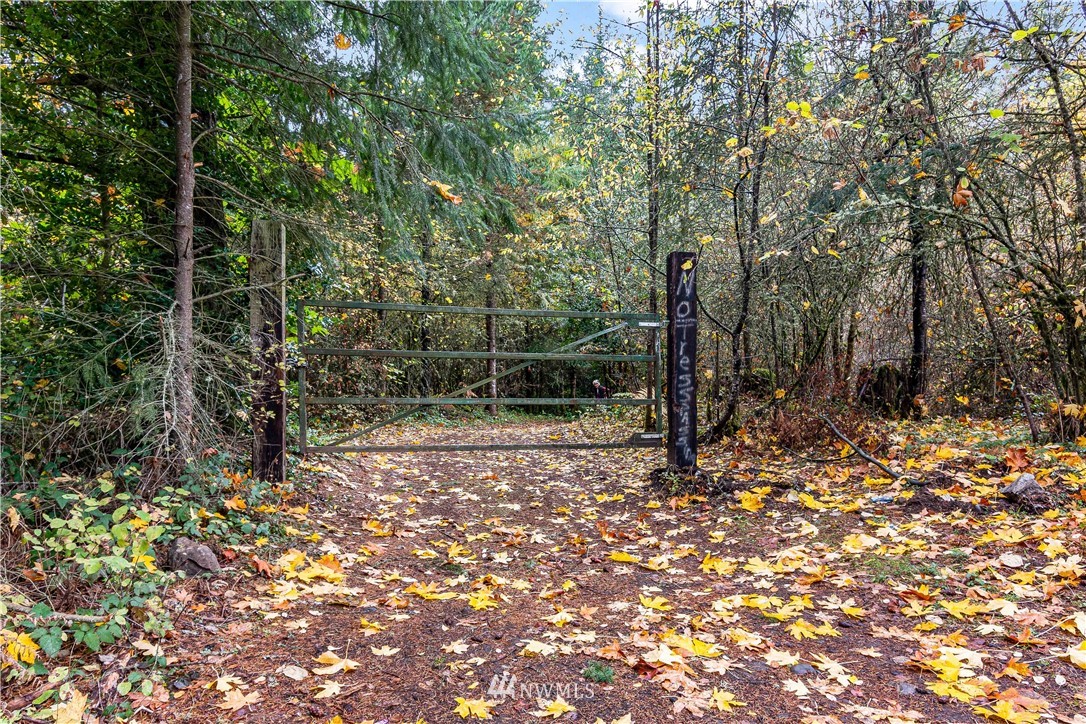 12901 Koeppen Road Southeast Rainier, WA 98576 - Photo 37 of 40 Gallery Image 37
