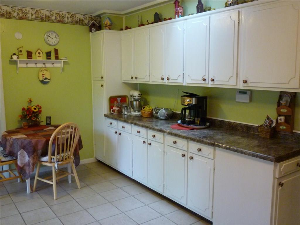 6263 Shanghai Road Indianapolis, IN 46278 - Photo 5 of 24 Gallery Image 5