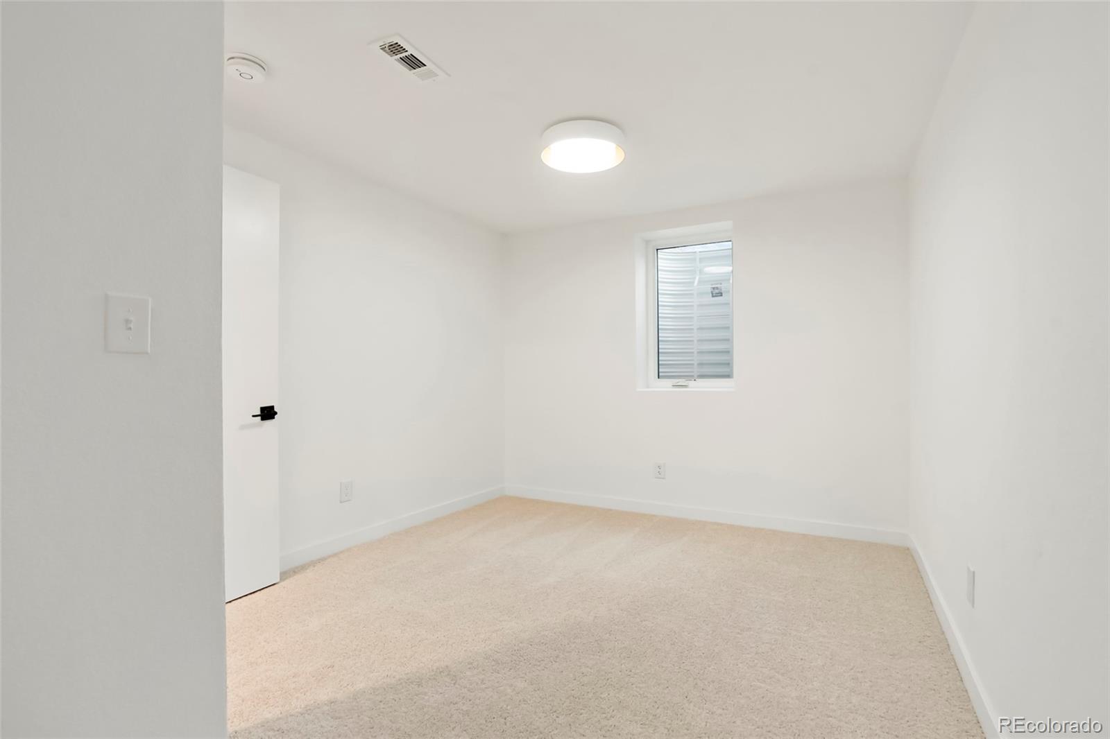 6087 South Elizabeth Way Centennial, CO 80121 - Photo 18 of 36