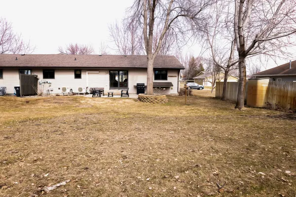 $279,900 | 1208 Bridgeport Lane Northwest, Alexandria, MN 56308