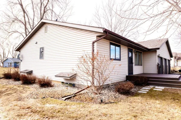 $279,900 | 1208 Bridgeport Lane Northwest, Alexandria, MN 56308