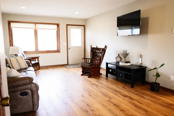 $279,900 | 1208 Bridgeport Lane Northwest, Alexandria, MN 56308