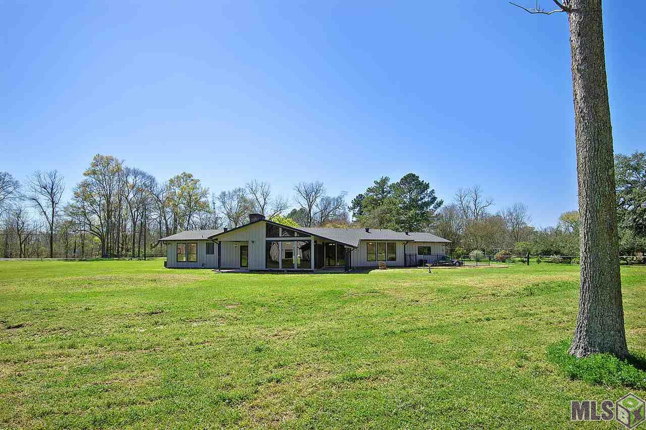 5645 Bayou Paul Road St. Gabriel, LA 70776 - Photo 2 of 16 4 acres of land