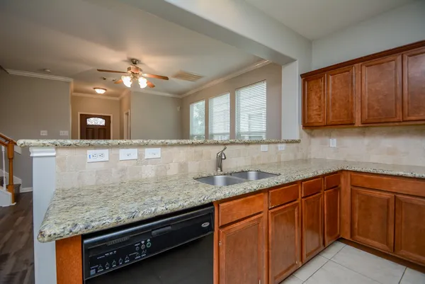 $1,995 | 16102 Limestone Lake Drive, Tomball, TX 77377