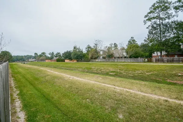 $1,995 | 16102 Limestone Lake Drive, Tomball, TX 77377