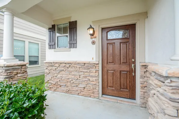 $1,995 | 16102 Limestone Lake Drive, Tomball, TX 77377