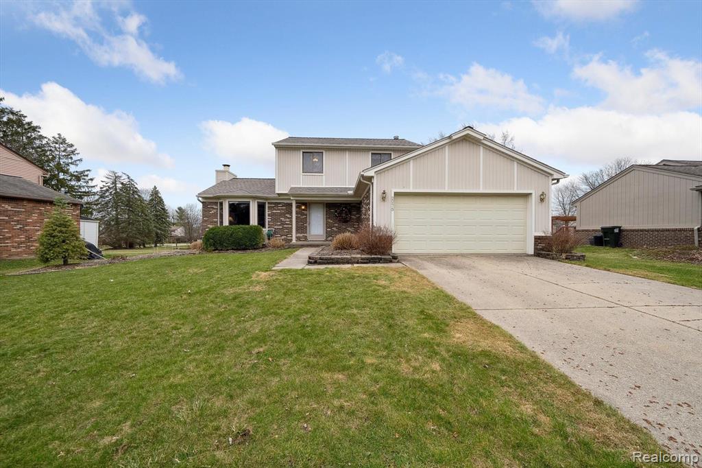 2275 Highsplint Drive Rochester Hills, MI 48307 - Photo 2 of 40 Gallery Image 2