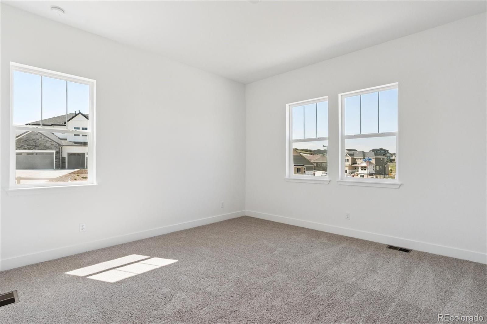 1808 Gold Rdg Point Castle Rock, CO 80104 - Photo 2 of 26