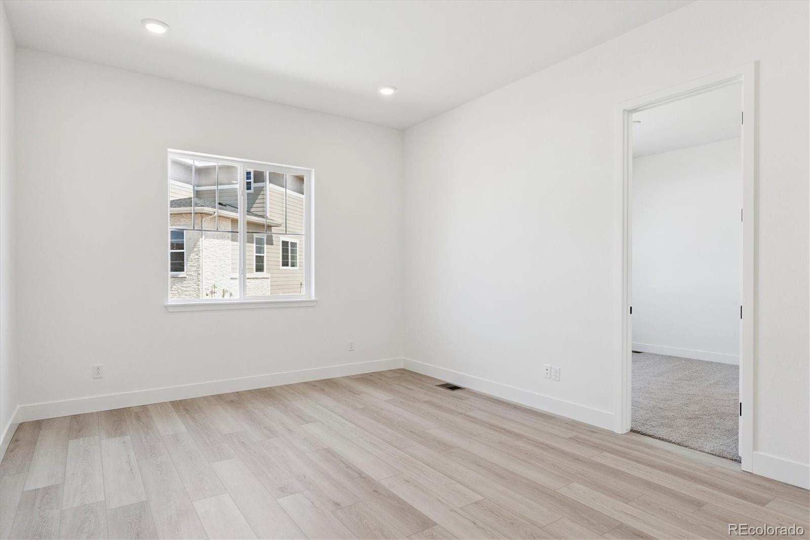 1808 Gold Rdg Point Castle Rock, CO 80104 - Photo 7 of 26