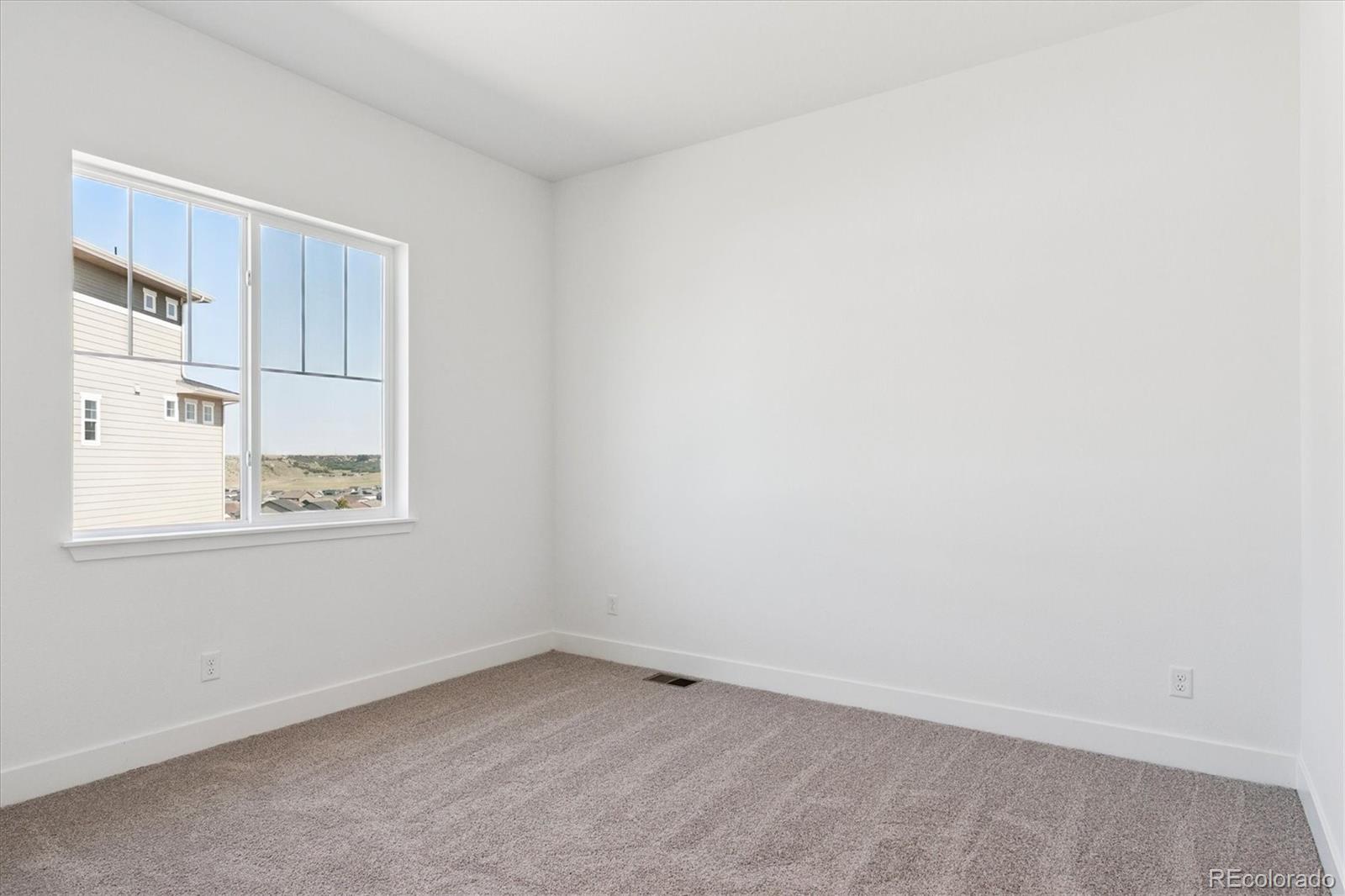 1808 Gold Rdg Point Castle Rock, CO 80104 - Photo 8 of 26