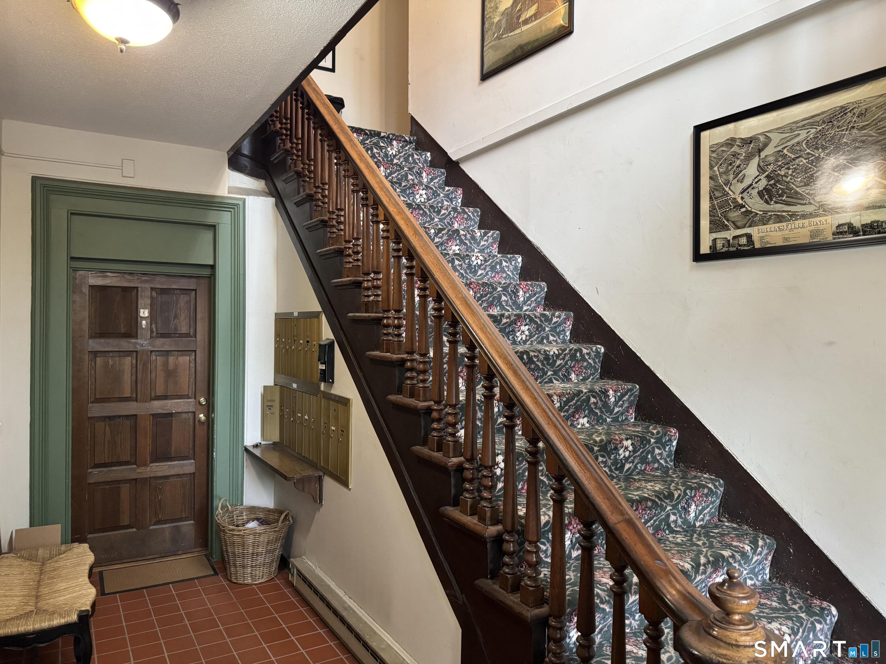 130 Main Street, Unit 2D Canton, CT 06019 - Photo 3 of 25 a view of an entryway