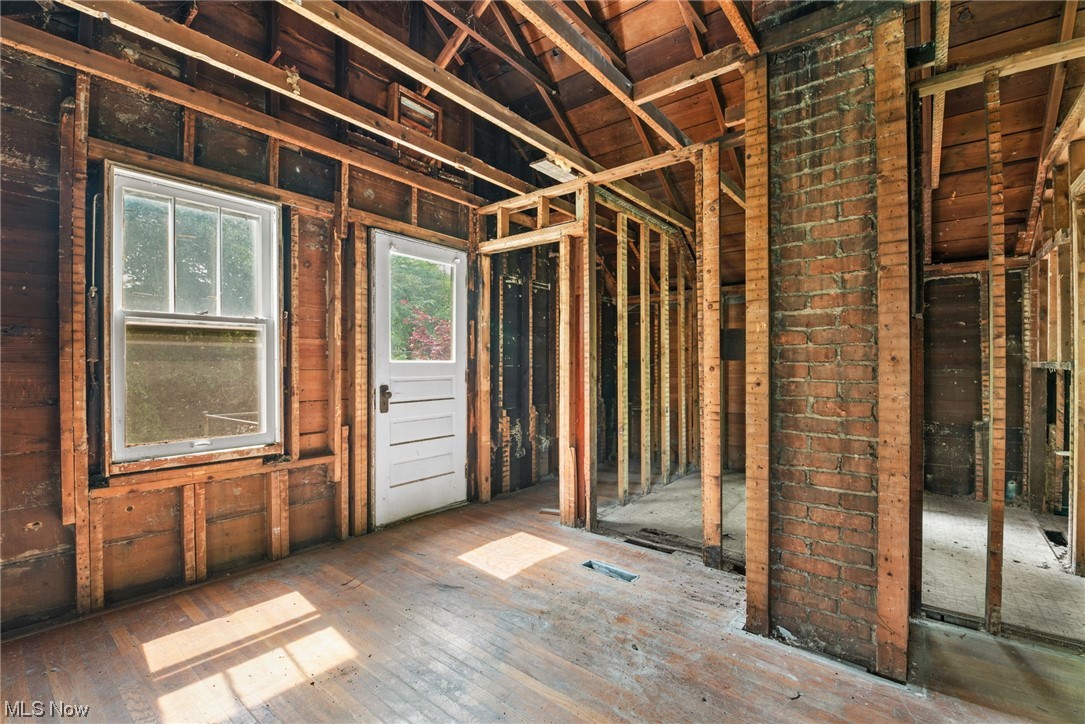 319 Bayview Road Bay Village, OH 44140 - Photo 14 of 20 Gallery Image 14