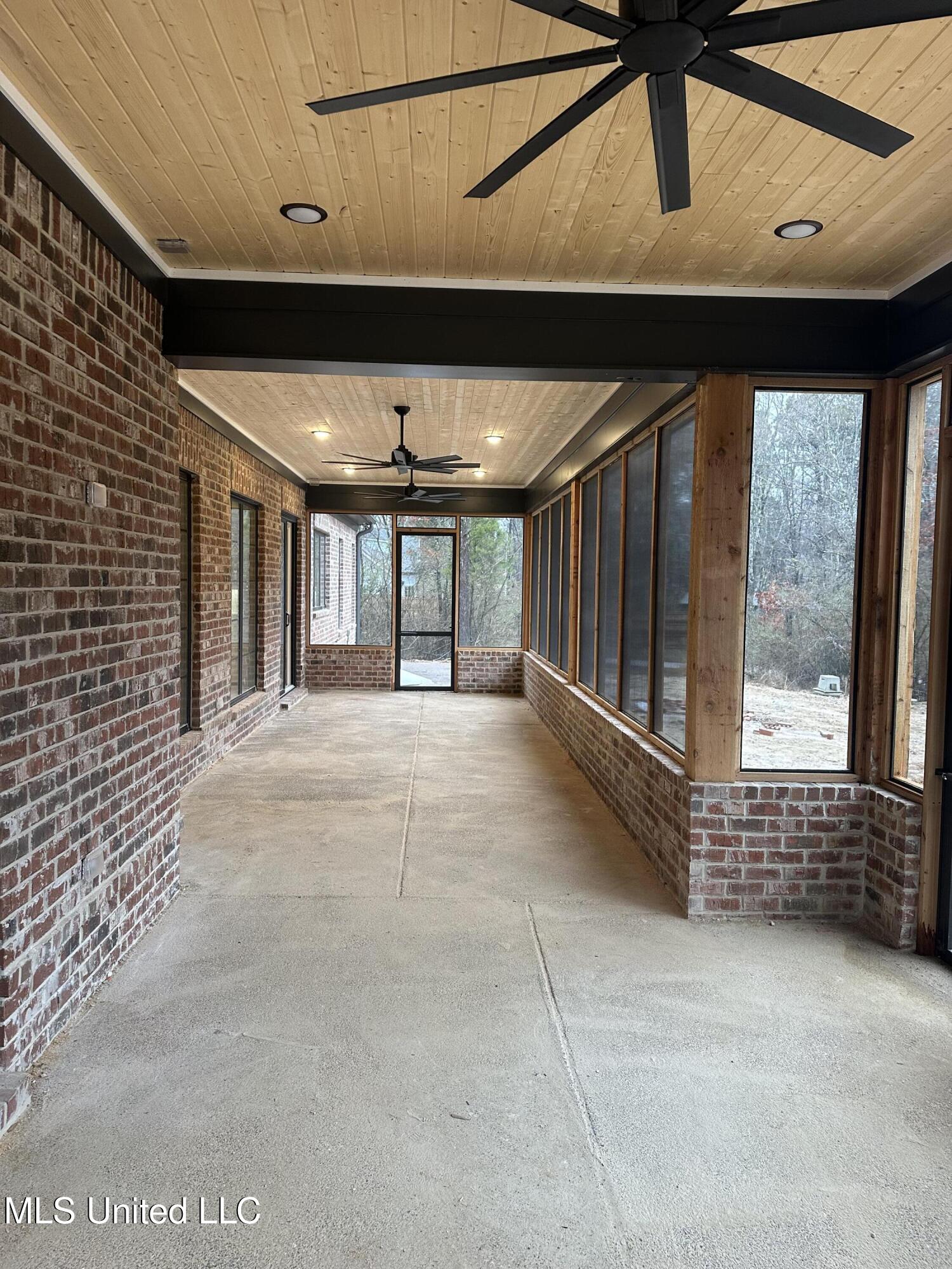 7000 Vaiden Road Hernando, MS 38632 - Photo 5 of 25 IMG_4812