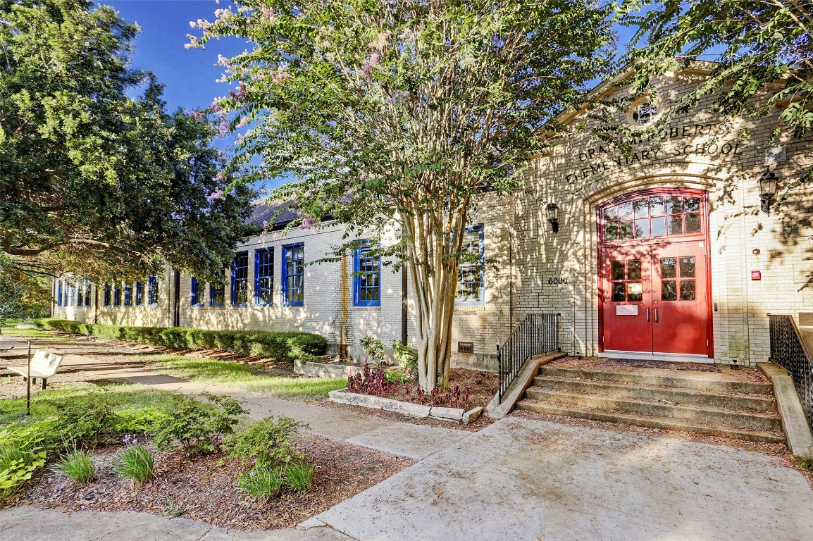 2308 McClendon Street, Unit 1 Houston, TX 77030 - Photo 14 of 15 Near Roberts Elementary.