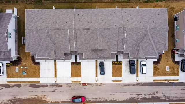 a buildings with street view