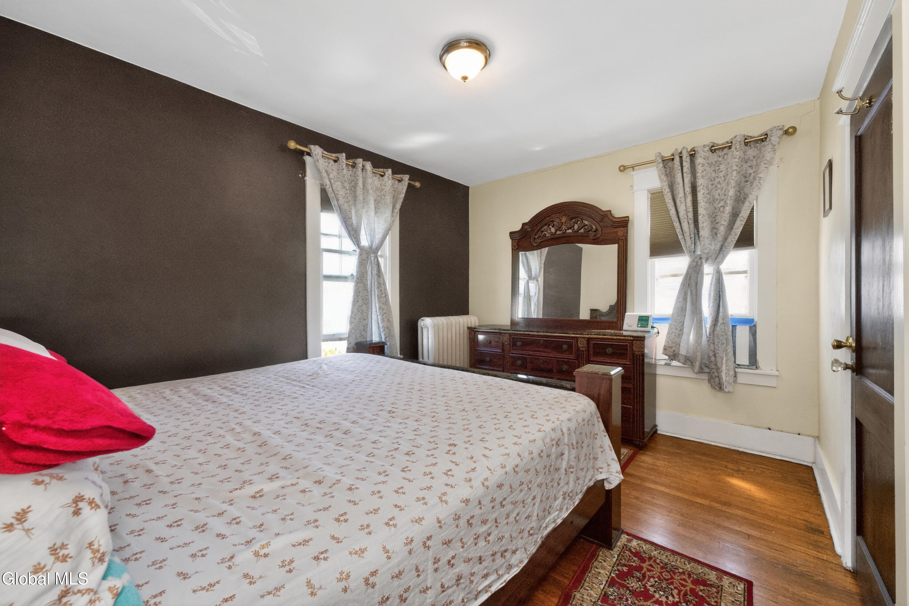 1648 Randolph Road Schenectady, NY 12308 - Photo 23 of 34 7 Bedroom 1