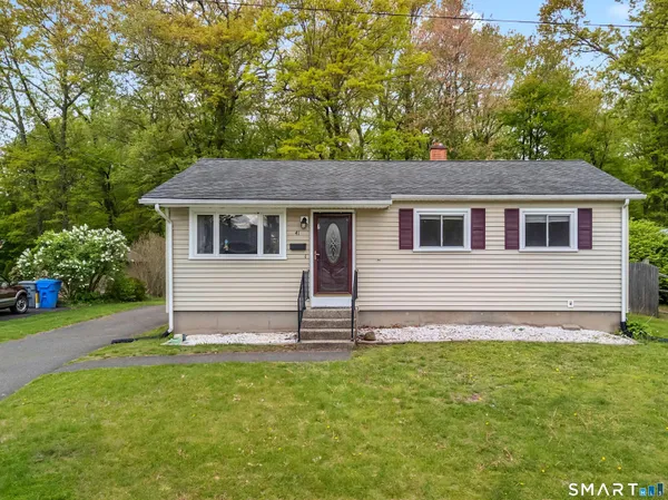 $348,000 | 41 Hemingway Street, Plainville, CT 06062