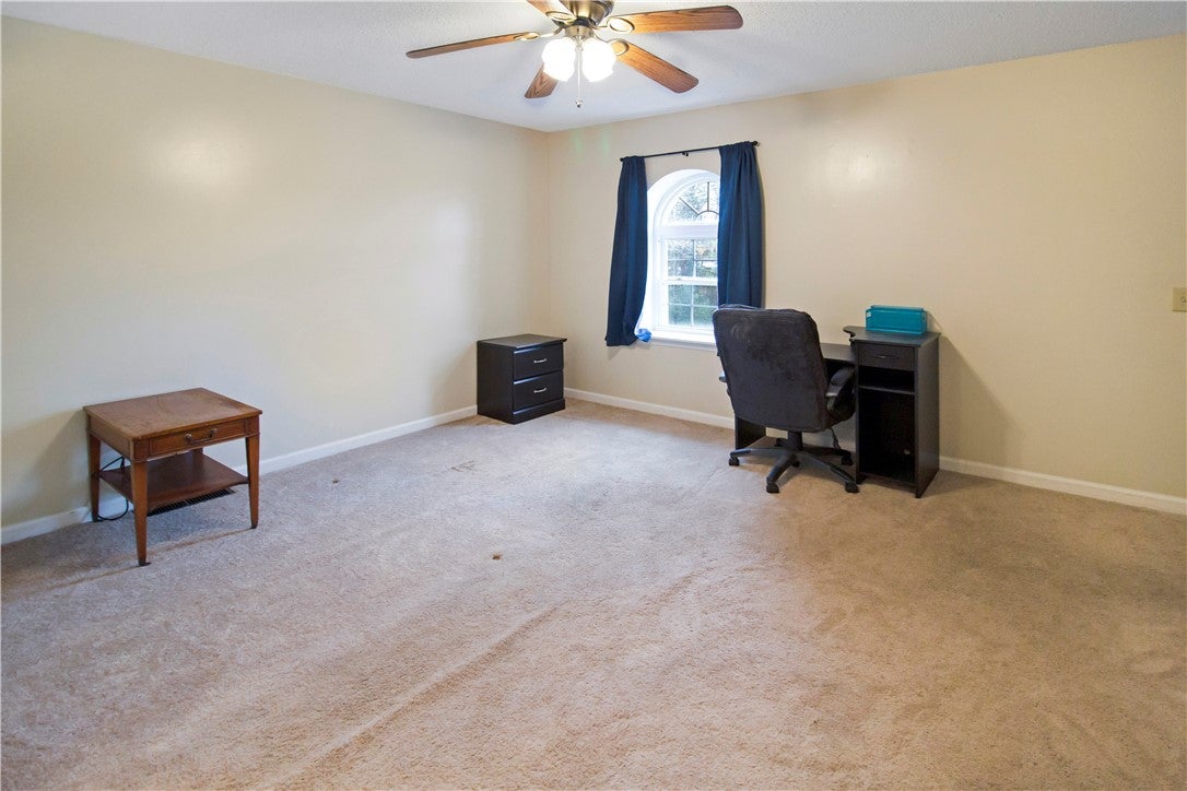 1761 Wire Road, Unit 11 Auburn, AL 36832 - Photo 10 of 12 Bedroom #2
