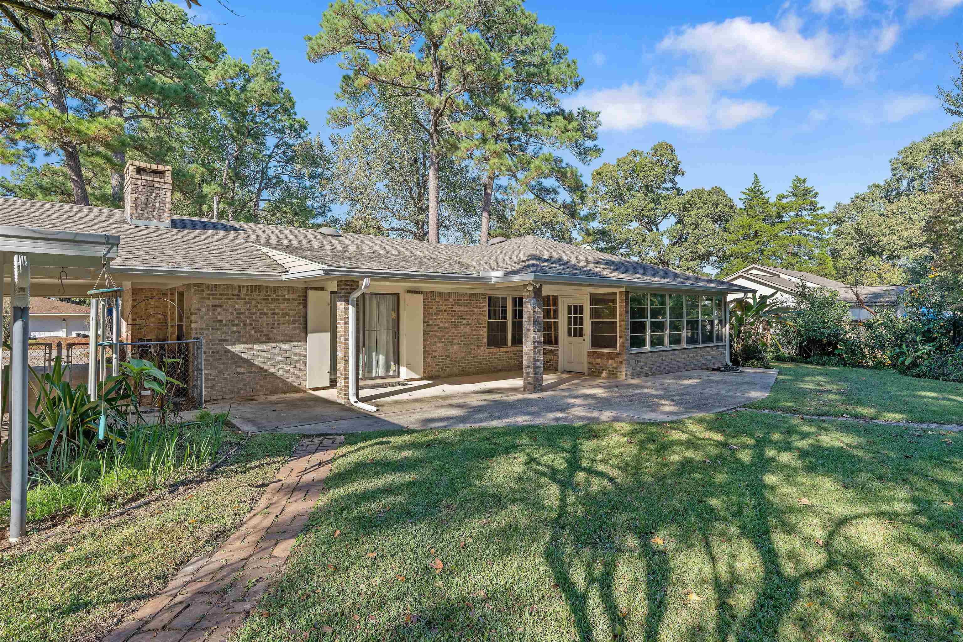 621 Spanish Main Daphne, AL 36527 - Photo 7 of 29 Back Of Structure