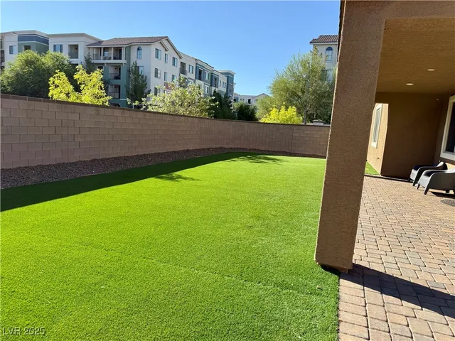 $3,500 | 6298 Starflare Street, Las Vegas, NV 89148
