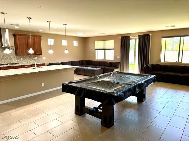 $3,500 | 6298 Starflare Street, Las Vegas, NV 89148