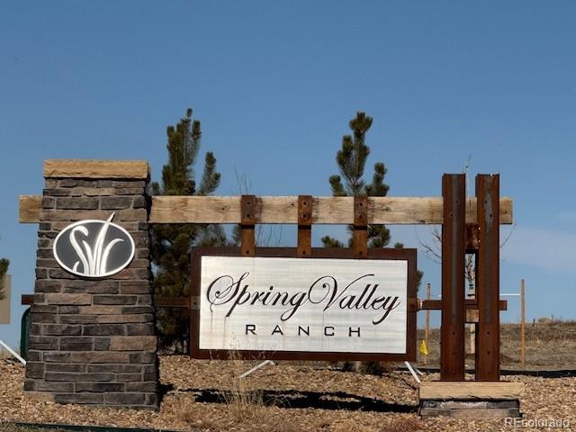 42982 Colonial Trail Elizabeth, CO 80107 - Photo 26 of 31 a view of a street sign