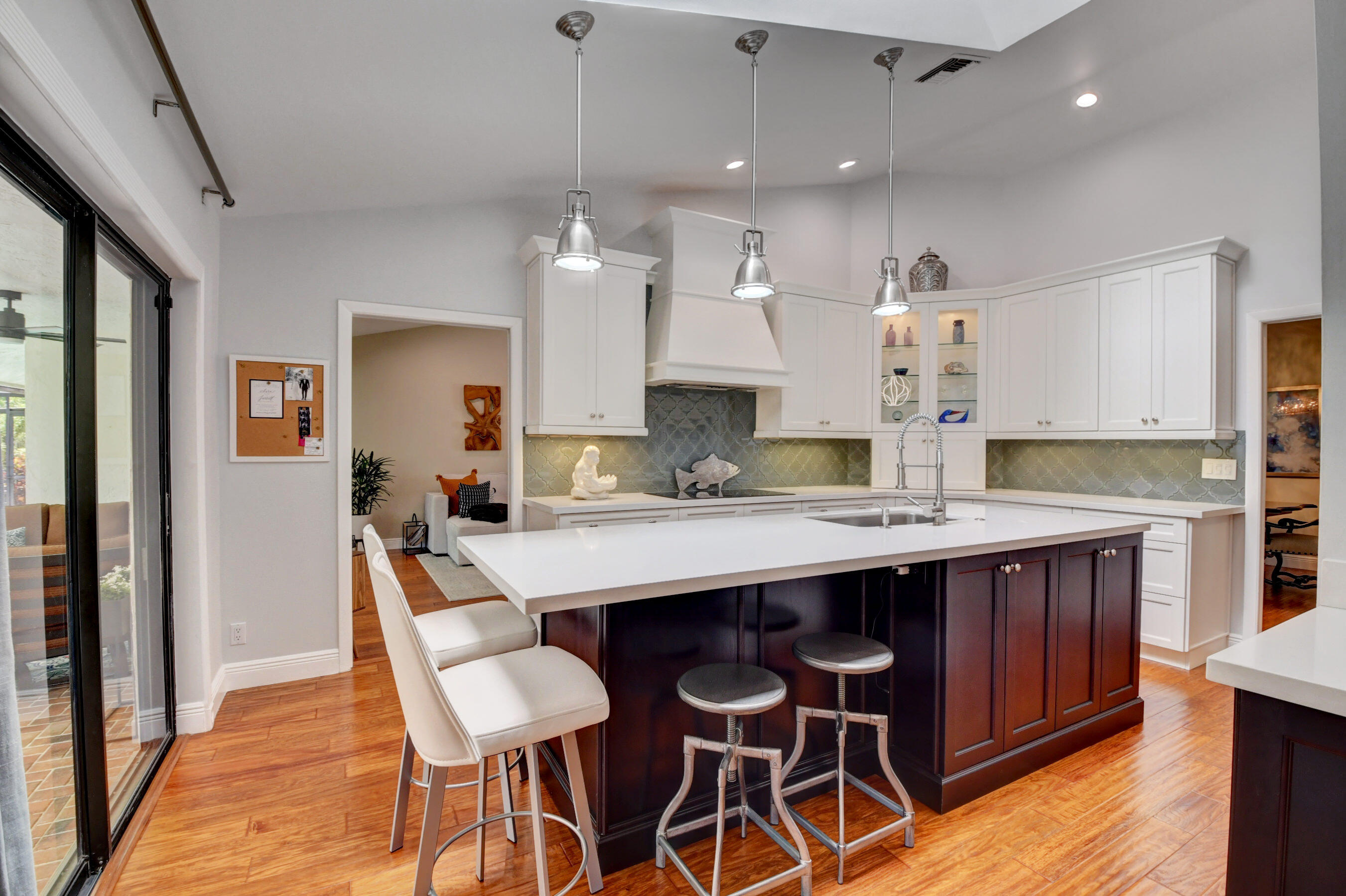 1554 Southwest 6th Terrace Boca Raton, FL 33486 - Photo 23 of 68 Kitchen