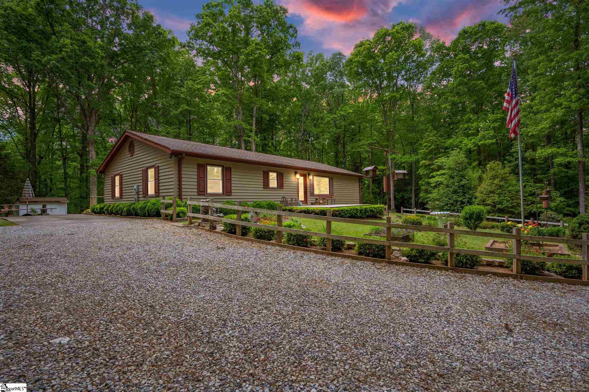 326 West Chapman Road Belton, SC 29627 - Photo 20 of 21