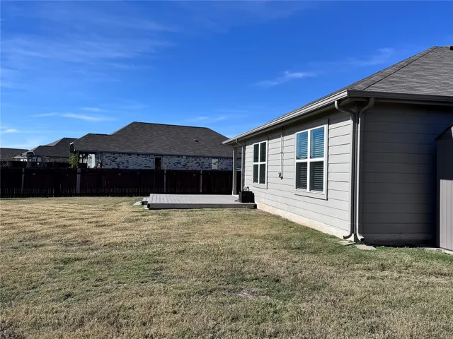 $1,995 | 300 Colthorpe Lane, Hutto, TX 78634