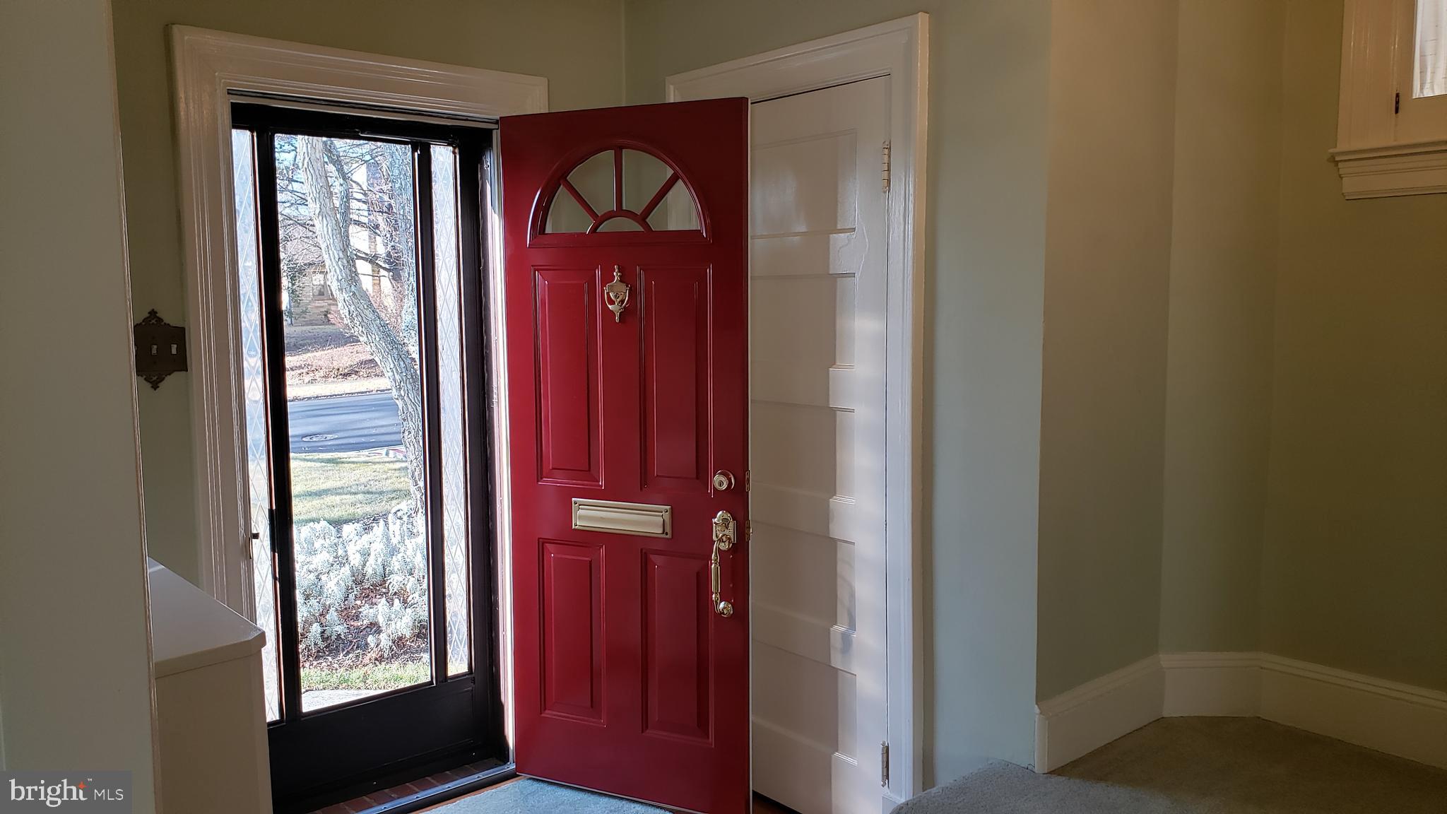 116 Renfrew Avenue Trenton, NJ 08618 - Photo 13 of 36 Front door entry to foyer