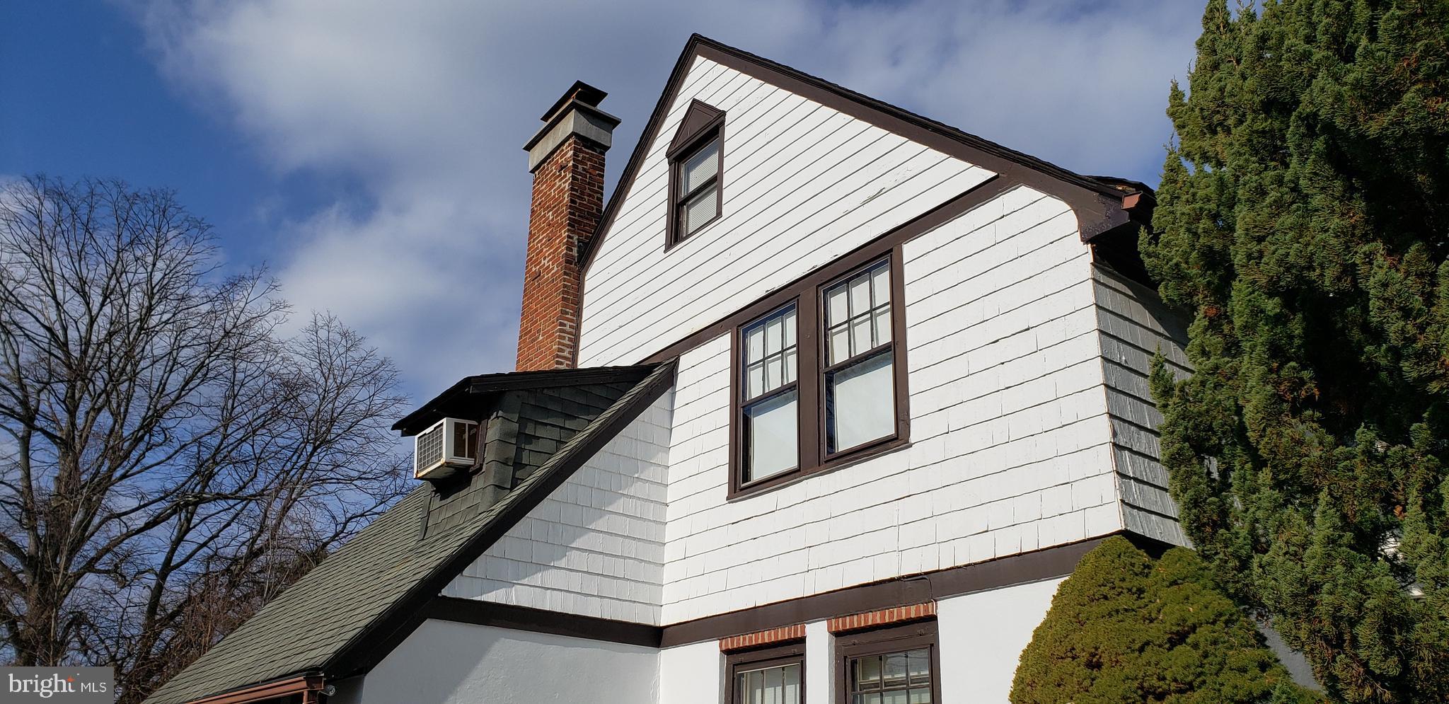 116 Renfrew Avenue Trenton, NJ 08618 - Photo 6 of 36 Side exterior - close up