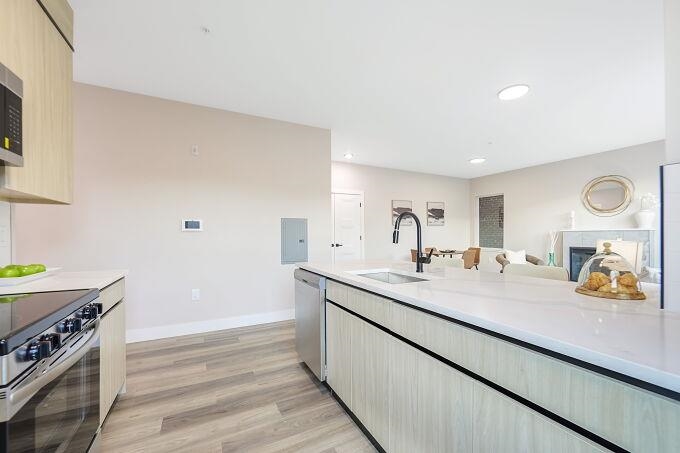 304 61st Street, Unit 2A West New York, NJ 07093 - Photo 35 of 44