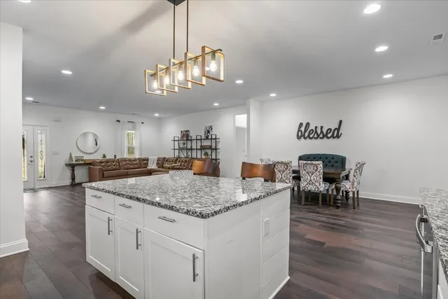 $469,995 | 8011 Valley Road, Nunnelly, TN 37137