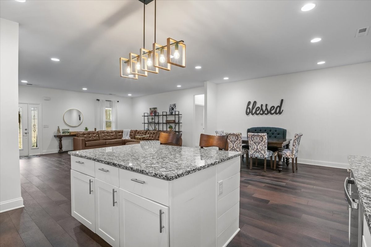 8011 Valley Road Nunnelly, TN 37137 - Photo 13 of 42