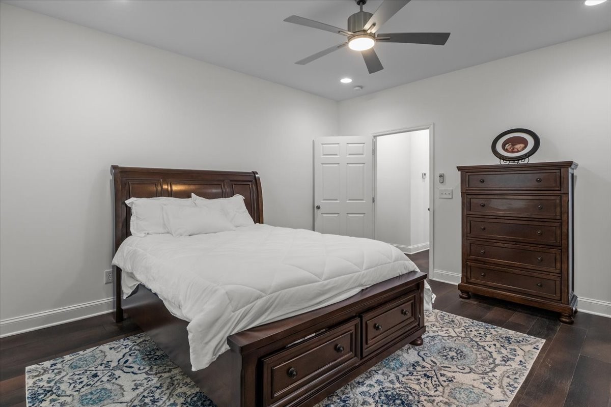 8011 Valley Road Nunnelly, TN 37137 - Photo 17 of 42