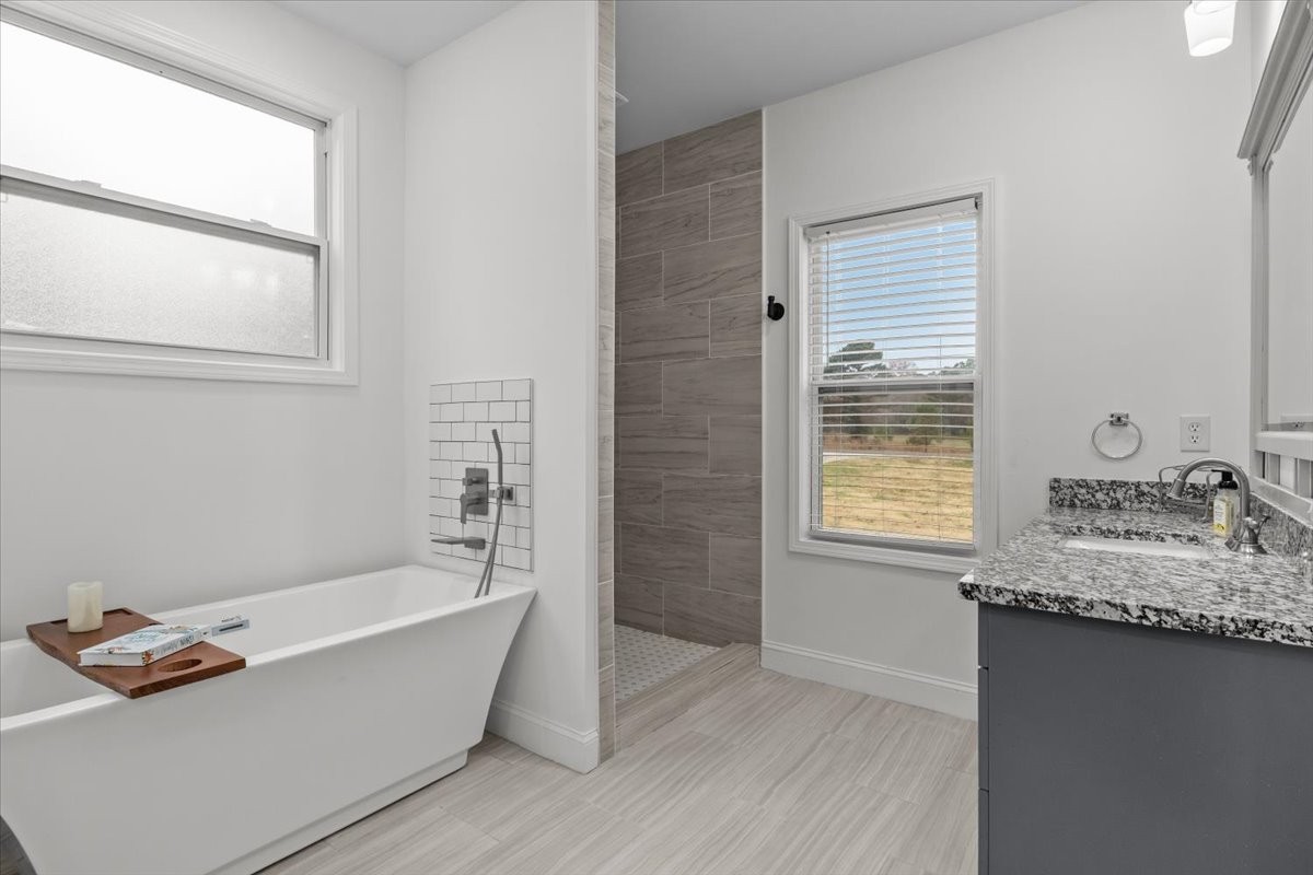 8011 Valley Road Nunnelly, TN 37137 - Photo 21 of 42